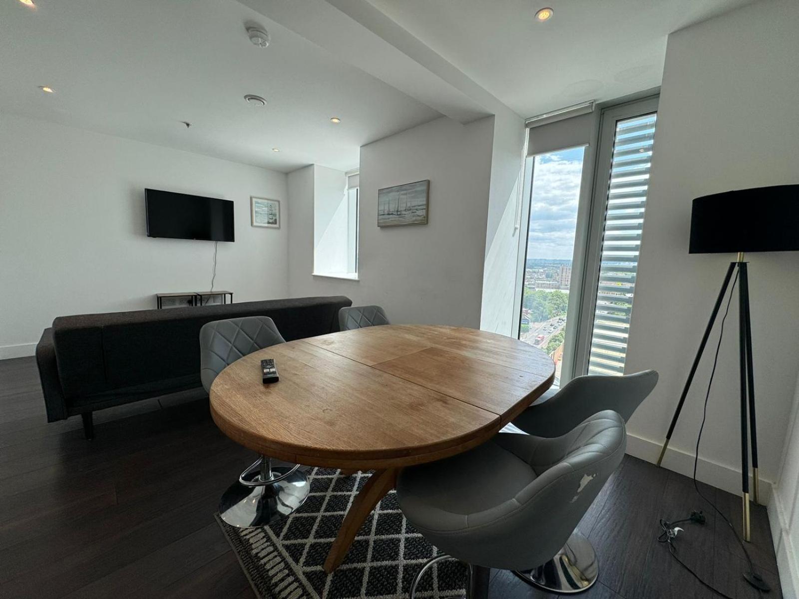 Cozy One Bedroom Flat 20 Mins Central London Bp142 Exterior foto